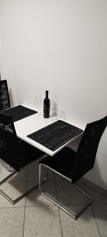 Apartma B & O Ідрія Екстер'єр фото